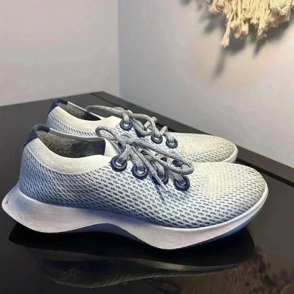 Allbirds Women's TD Tree Dasher Running Shoe Size 9  Sneaker White Blue Knit - Picture 3 of 9